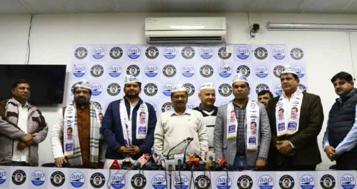 2 more Congress leaders join AAP
