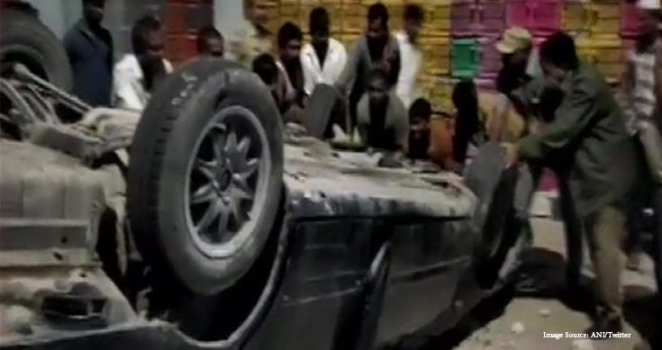 Another car flies off Hyd flyover, 1 dead