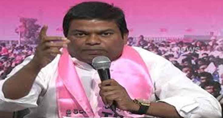 BJP MP failed on Turmeric Board: TRS