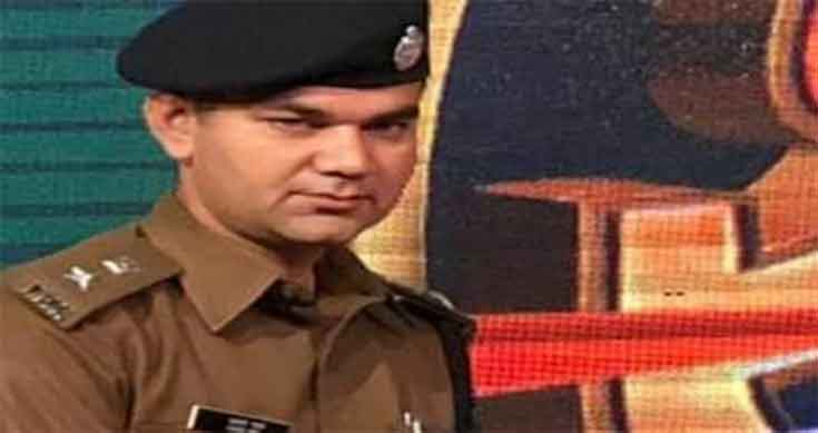 Lobby war between top cops escalates, FIR registered against former SSP Noida