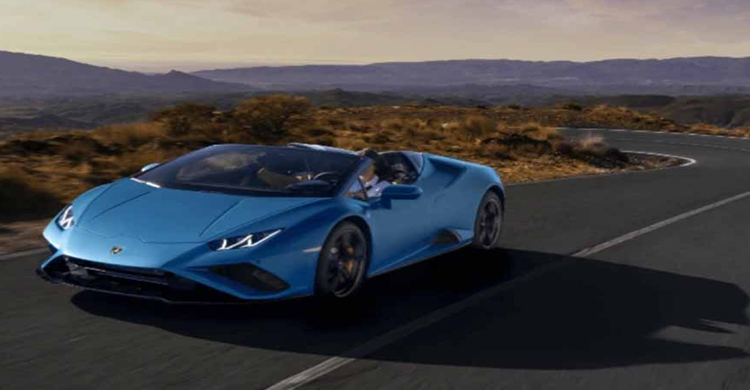 Lamborghini unveils new Huracan sports car via Apple AR