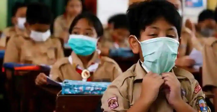 S. Korean school students found positive for Covid-19, over 66 schools shut