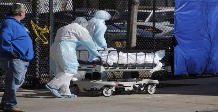 US-COVID-19-deaths-near-150000-amid-calls-to-shut-down-country