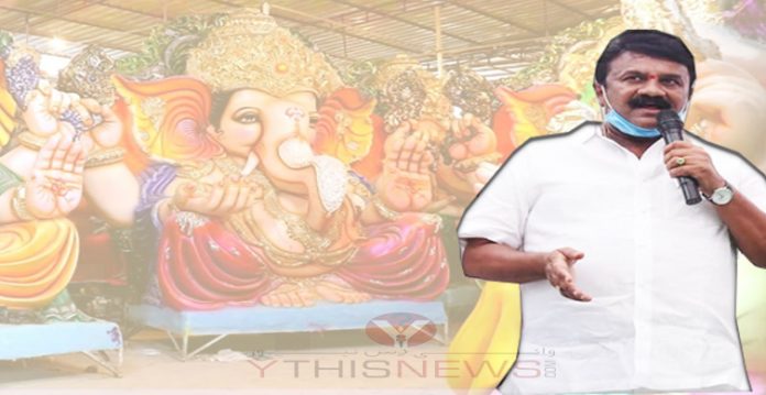 Govt has not imposed restrictions of Ganesha idols