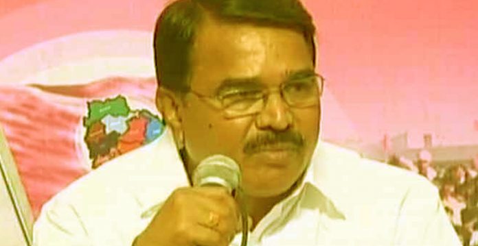 Niranjan Reddy urges Sadananda Gouda for 11 lakh Mt urea to Telangana