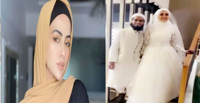 EX Bigg Boss Contestant Sana Khan Gets Married To Mufti Anas After Quitting Showbiz