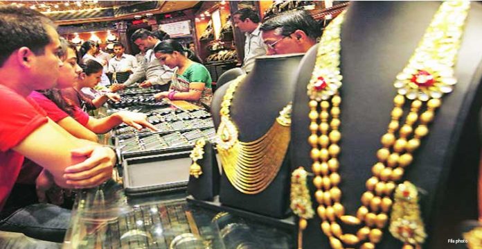 Key Factors to Keep in Mind When Buying Gold This Festive Season