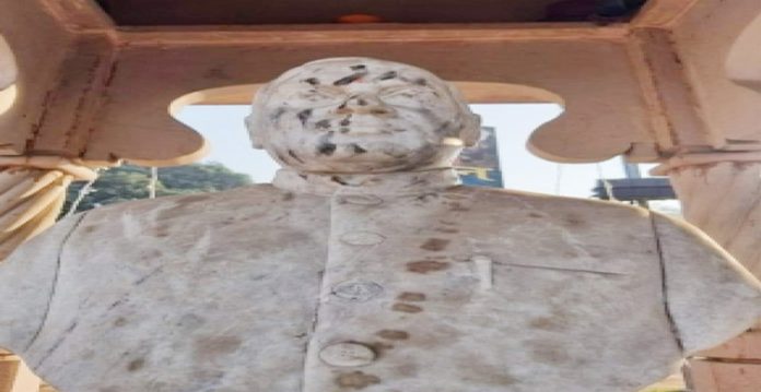 Rajiv Gandhi Statue Defaced in Varanasi, Former Congress MP Demands Immediate Arrest of Responsible