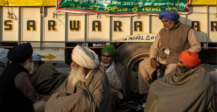 Farmers’ Leaders to Have a Meeting at Noon as Protest Enters 14th Day