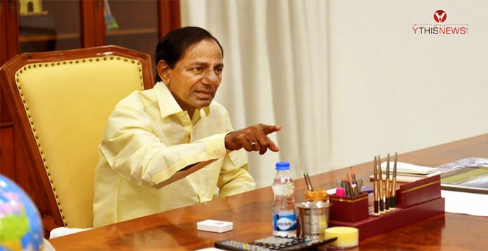 KCR to hold meeting with officials on Rythu Bandhu funds