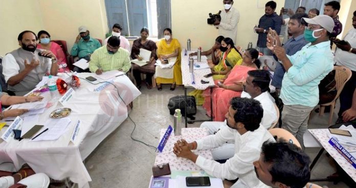 Land grabbing has became hallmark of TRS leaders across Telangana Uttam