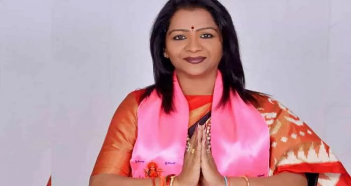 i opposed floods, not rains, mayor denies role in tahasildar transfer11