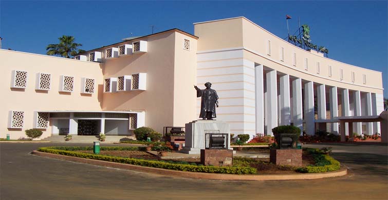 pandemonium prevails in odisha assembly on farmers' issue