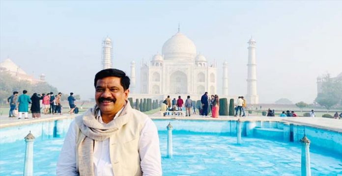 telangana minister of roads and buildings visits agra