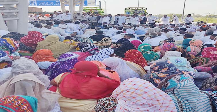 farmers' 'langar' reaches kmp expressway amid 5 hour blockade
