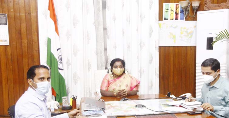 governor calls for no vaccine hesitancy