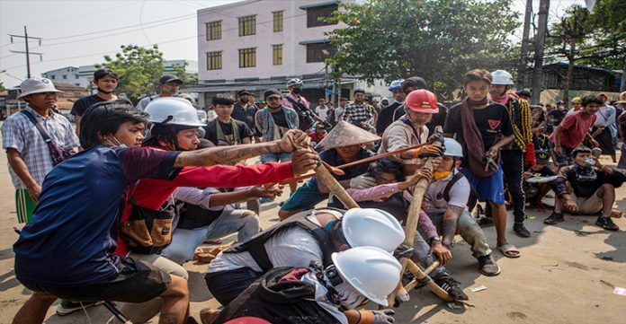 5 dead in myanmar as crackdown on protests continue