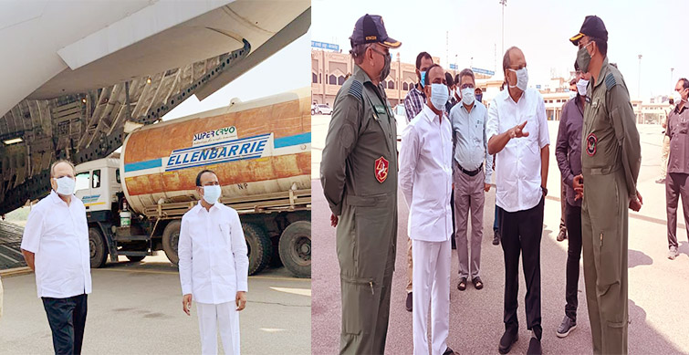 empty oxygen tankers airlifted from hyderabad