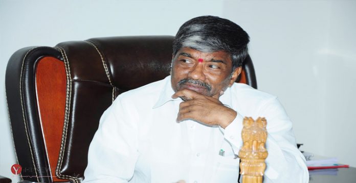 padma rao offers rs 50 lakh cmrf cheques, says to help corona patients