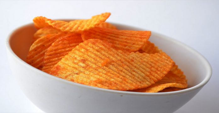 why eating potato chips, chocolate may harm your kidney