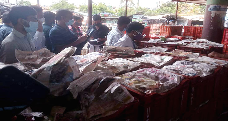 Officials crack the whip on fruit agents at Kothapet Fruit Market