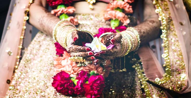 bride calls off wedding because groom wears spectacles