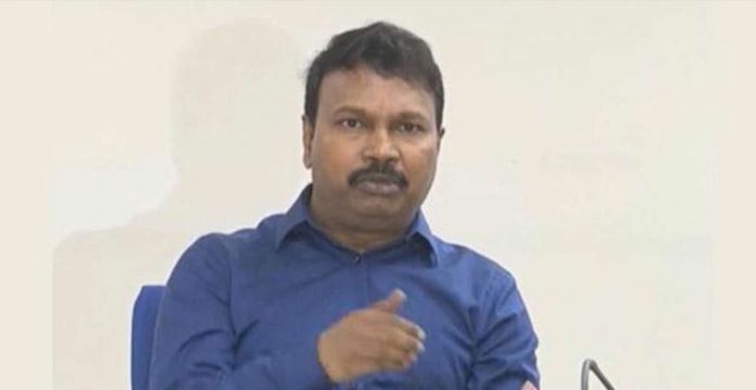 cases dip in telangana, govt to lift lockdown if decrease further srimivas rao