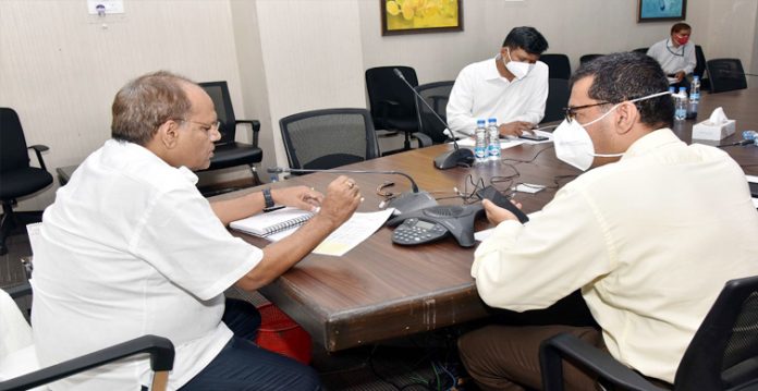 chief secretary holds teleconference with district collectors, dmhos mhos on covid situation