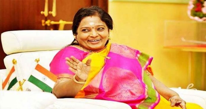 governor dr. tamilisai greets doctors for selfless services