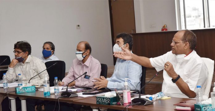 govt held a preliminary meeting with various companies to take up digital land survey in state