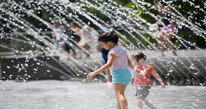 record breaking heat hits us pacific northwest