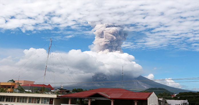 alert level raised for volcano near manila