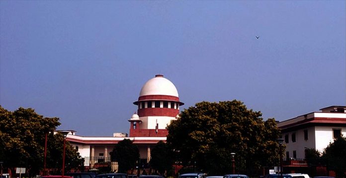 centre asks sc to transfer pleas against new it rules to itself