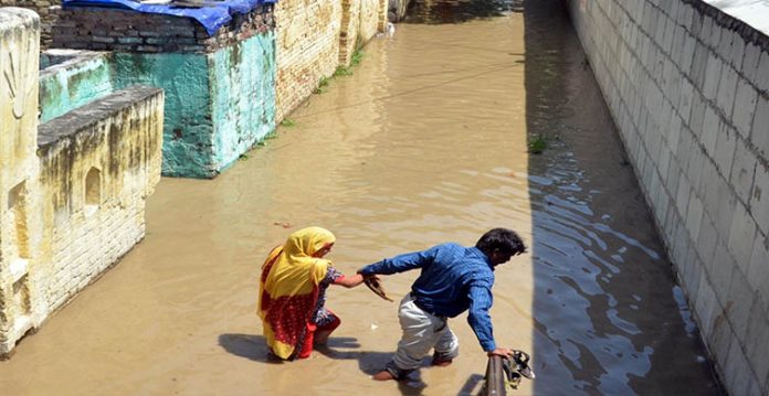 extreme weather events in india bear climate change footprint
