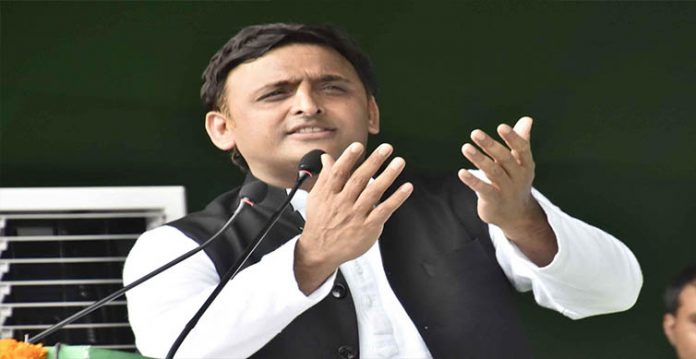 fake tweets about akhilesh being circulated, case registered
