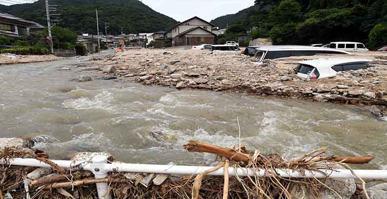 heavy rain to lash sea of japan coast, flood warning issued