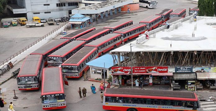 karnataka resumes bus services to kerala from monday