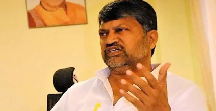 l ramana says to join trs, sends resignation to chandrababu