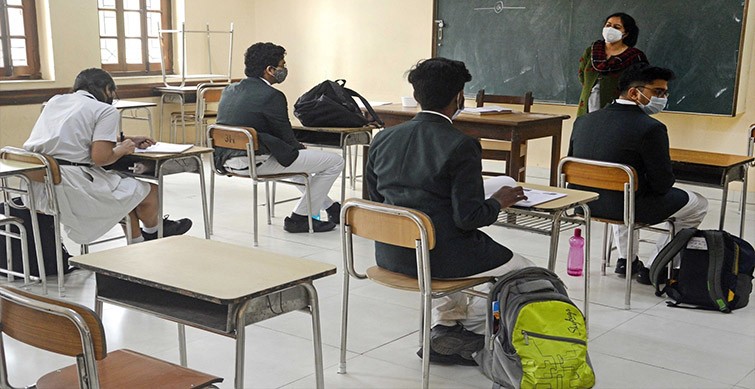 Madhya Pradesh To Restart Schools, Colleges From July 26 For Class 11 and 12