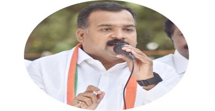 telangana congress in charge sends rs 1 cr defamation notice to expelled leader