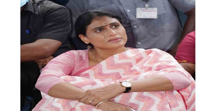 y.s. sharmila goes on fast, demands jobs for unemployed