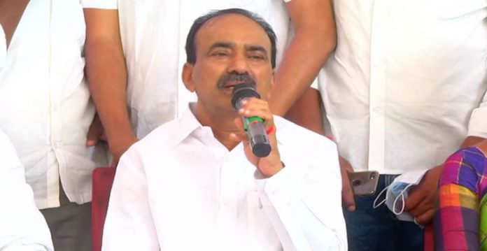 Loyalist shocks Etela to Join TRS after Quitting BJP