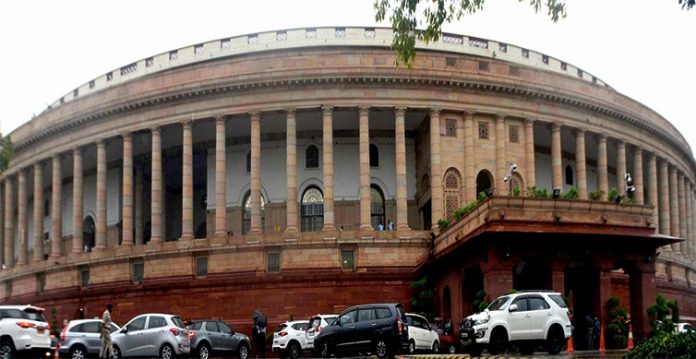 oppn continues protest in lok sabha , adjourned thrice