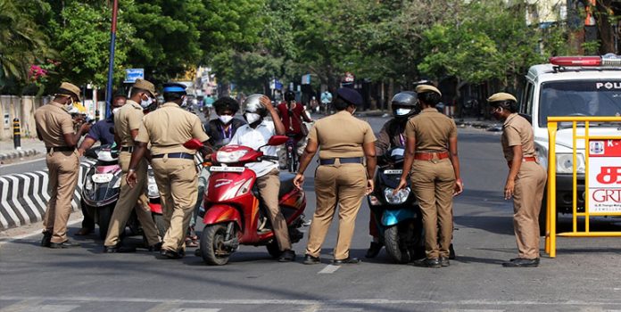 Police continue crackdown on vehicles with govt stickers in Chennai