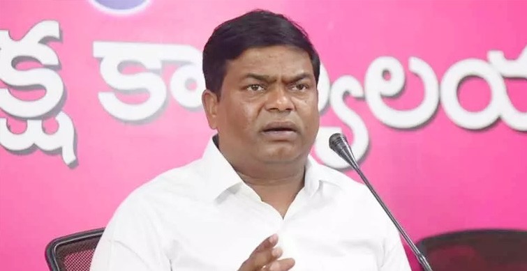 wrote letters to sonia, rahul against revanth for jibe on cm, malla reddy jeevan reddy