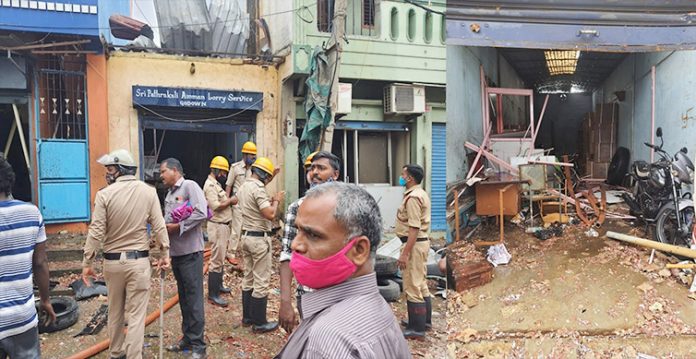 3 dead, 4 injured in powerful blast in bengaluru
