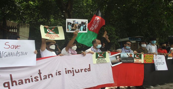 Afghans stage 2nd protest against Pakistan in Delhi