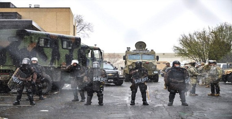 bipartisan negotiations over police reform in us collapse