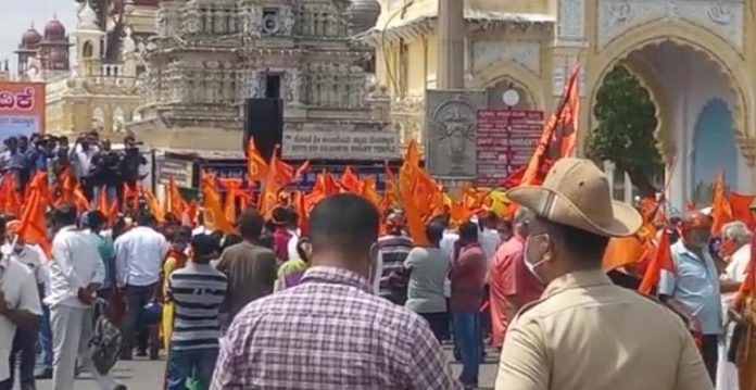 Hindu Jagarana Vedike Gives 10 Days Deadline To Take Action Against Huchagani Mahadevamma Temple