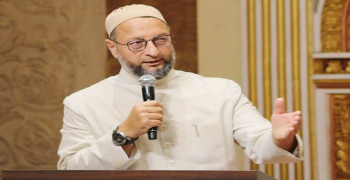 owaisi, shia cleric come in support of uttar pradesh ias officer